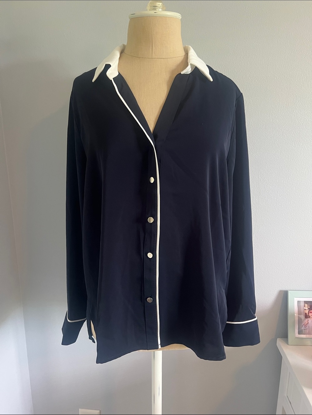 Adrianna Papell Navy Blue Button-Front Blouse with White Trim